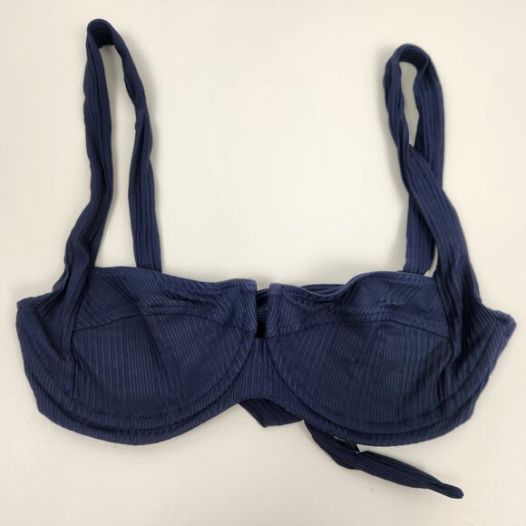 L*Space Camellia Bikini Top in Slate Blue/Gray Size Small NWT Underwire - Picture 3 of 7